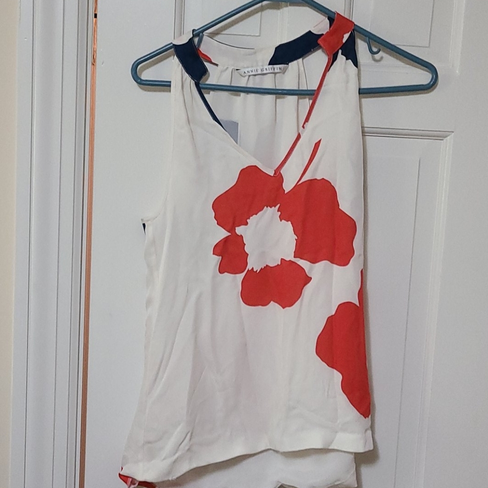 Annie Griffin round neck blouse